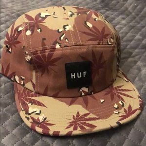 HUF plantlife camo hat